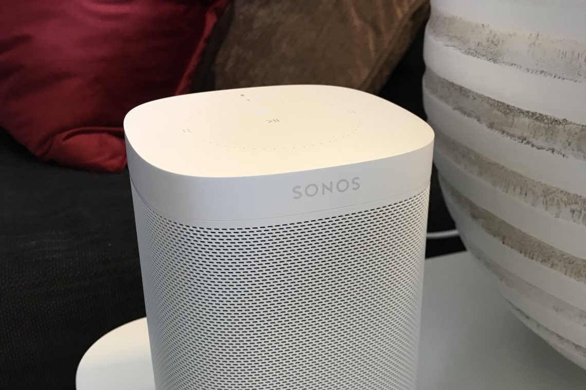 Forsidebilde - smart høyttaler Sonos One